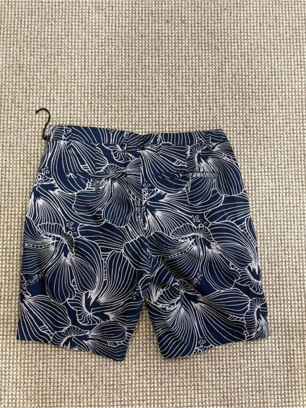 NWOT-Goodfellow & Co Navy and White Floral Short